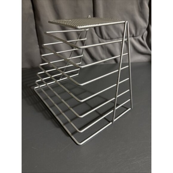 Display Rack Silver 9”L x 7”W X 7” Graduated - Picture 15 of 16